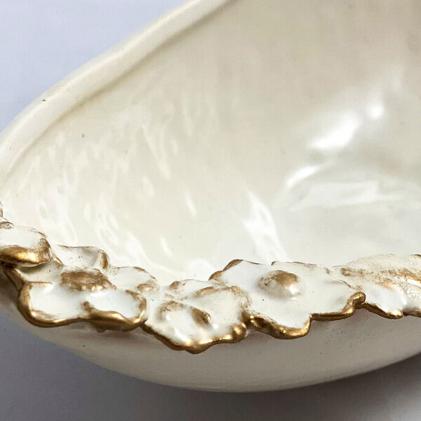 Oval Bowl Petite Fleur (White with White Flowers)